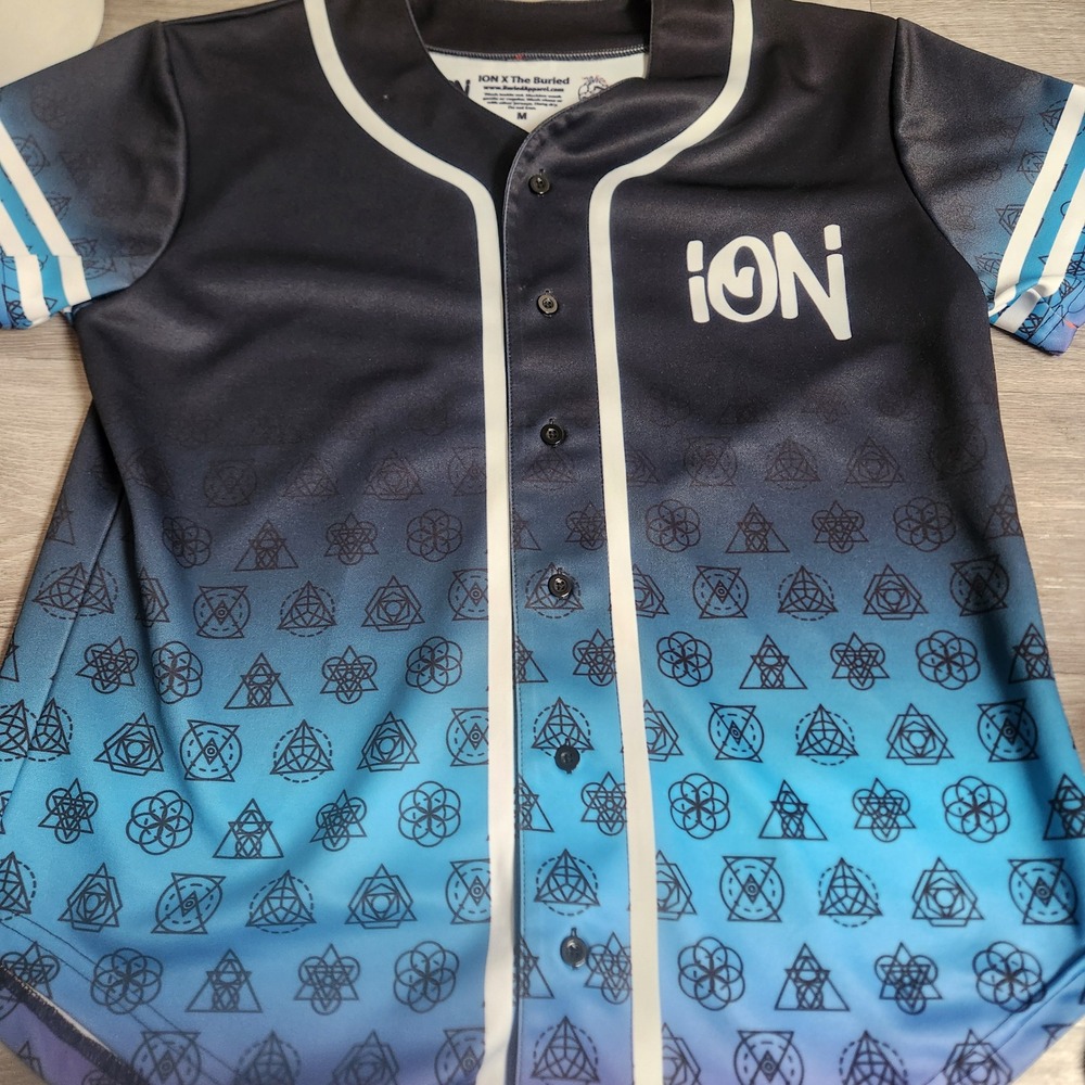 ION‎ X The Buried Baseball Jersey Blue Size M Gradient Geometric Print Cosmic